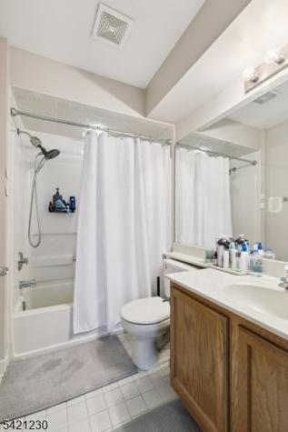 1634 Waterford Drive Edison NJ 08817