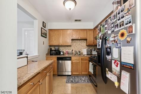 1634 Waterford Drive Edison NJ 08817