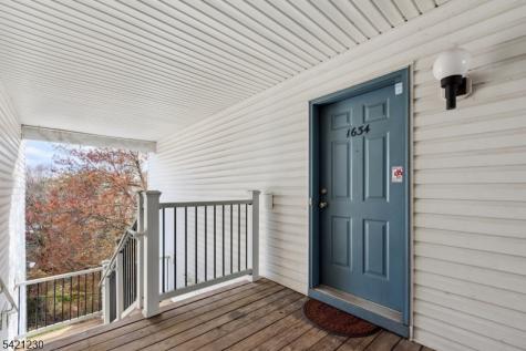 1634 Waterford Drive Edison NJ 08817