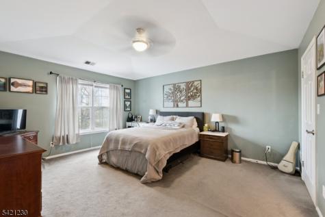 1634 Waterford Drive Edison NJ 08817