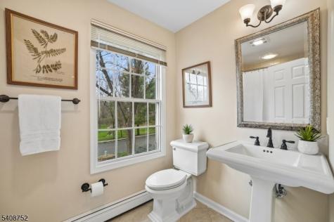 48 Pippins Way Morris NJ 07960