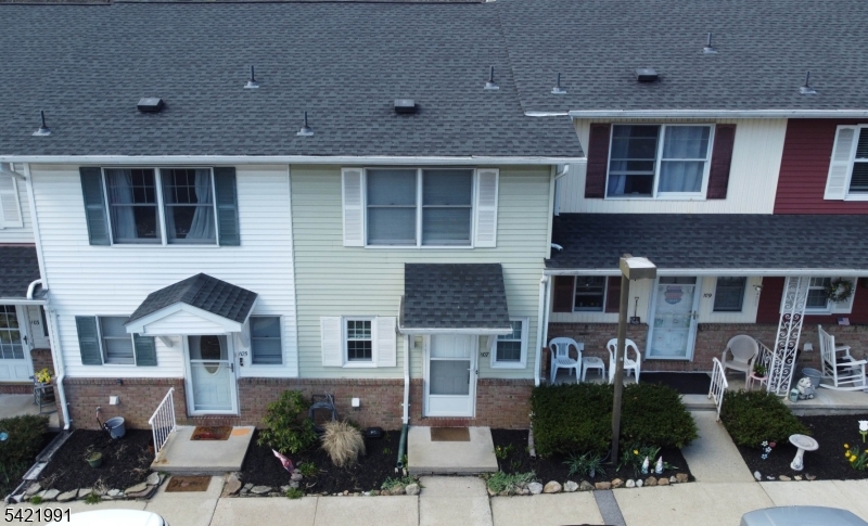 107 Brook Drive Hackettstown NJ 07840