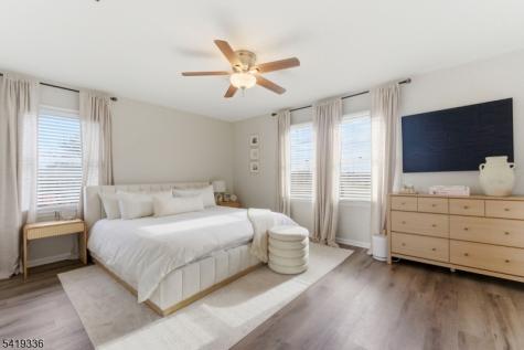 779 Riverside Avenue Lyndhurst NJ 07071
