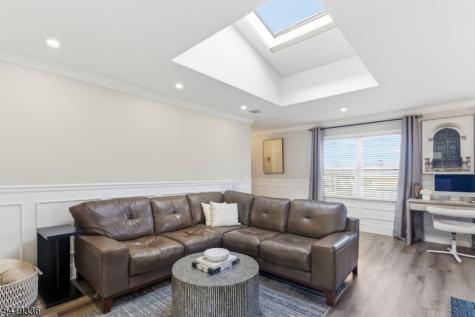 779 Riverside Avenue Lyndhurst NJ 07071