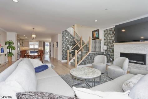 32 Melody Lane Upper Saddle River NJ 07458