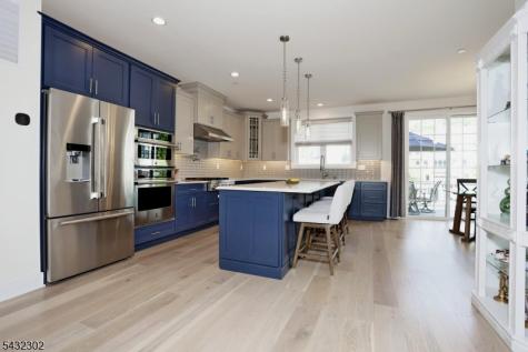 32 Melody Lane Upper Saddle River NJ 07458