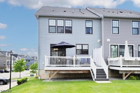32 Melody Lane Upper Saddle River NJ 07458