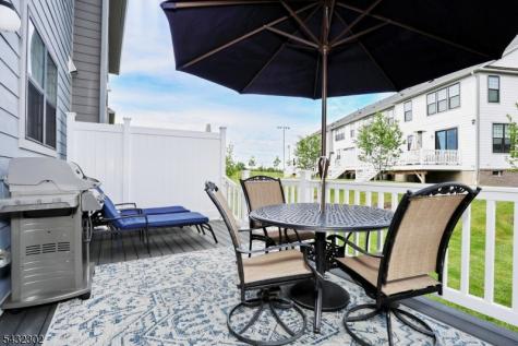 32 Melody Lane Upper Saddle River NJ 07458