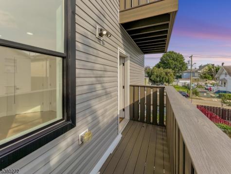 285 Lembeck Avenue Jersey City NJ 07305