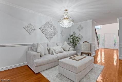 22 Averell Drive Parsippany-troy Hills NJ 07950