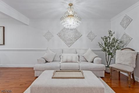 22 Averell Drive Parsippany-troy Hills NJ 07950