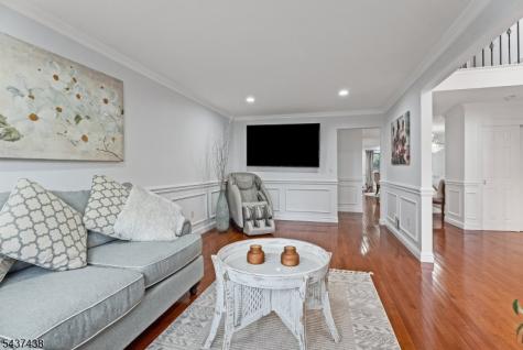 22 Averell Drive Parsippany-troy Hills NJ 07950
