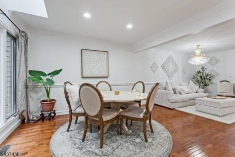 22 Averell Drive Parsippany-troy Hills NJ 07950