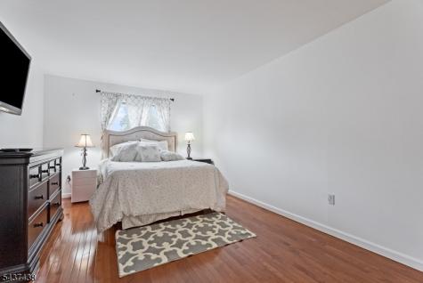 22 Averell Drive Parsippany-troy Hills NJ 07950