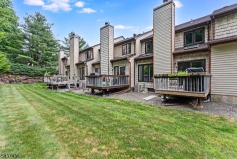 22 Averell Drive Parsippany-troy Hills NJ 07950