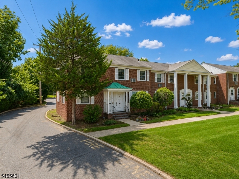 445 Morris Avenue Springfield NJ 07081