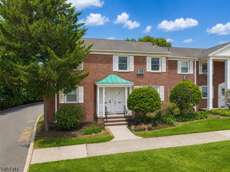 445 Morris Avenue Springfield NJ 07081
