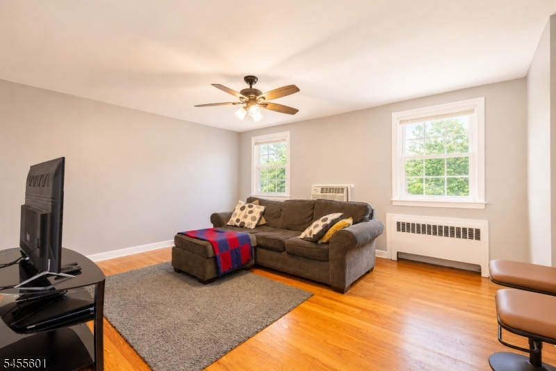 445 Morris Avenue Springfield NJ 07081