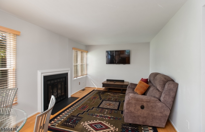 5 Eton Court Bedminster NJ 07921