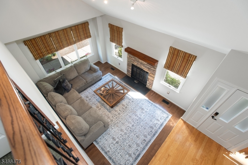 5 Eton Court Bedminster NJ 07921