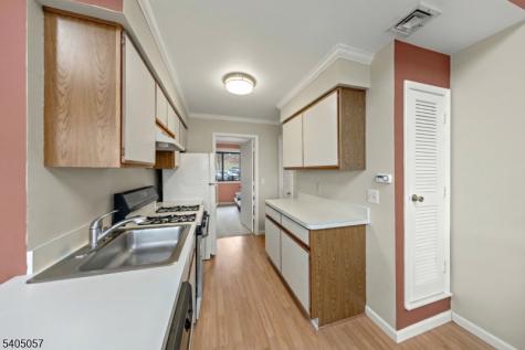 1 Baltusrol Ct. Unit 2 Vernon NJ 07462