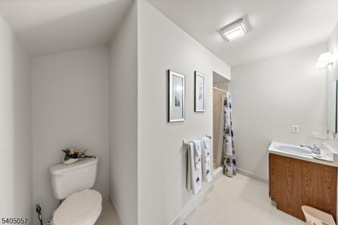 1 Baltusrol Ct. Unit 2 Vernon NJ 07462