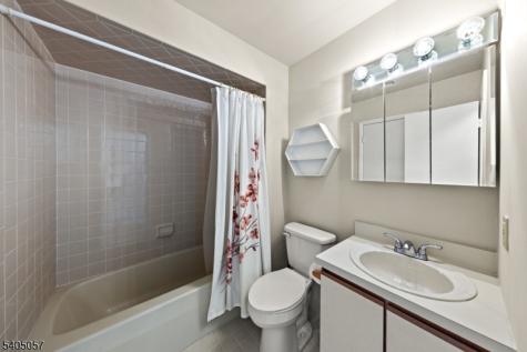 1 Baltusrol Ct. Unit 2 Vernon NJ 07462