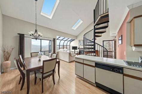 1 Baltusrol Ct. Unit 2 Vernon NJ 07462