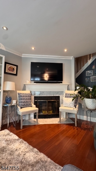 40 Holly Street Jersey City NJ 07305