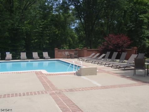316 Red Crest Lane Branchburg NJ 08876