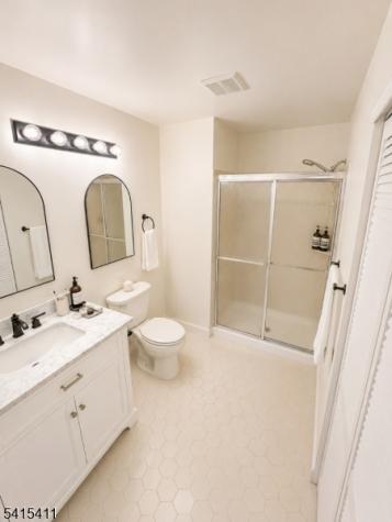 316 Red Crest Lane Branchburg NJ 08876