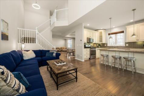 13 Julia Place Mount Olive NJ 07828