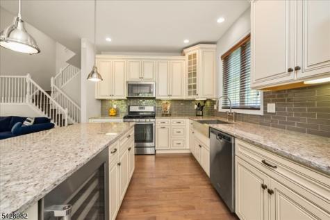 13 Julia Place Mount Olive NJ 07828