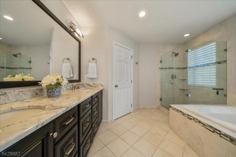 13 Julia Place Mount Olive NJ 07828