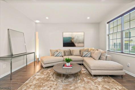 13 Julia Place Mount Olive NJ 07828