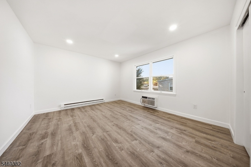 245 Edmund Avenue Paterson NJ 07502