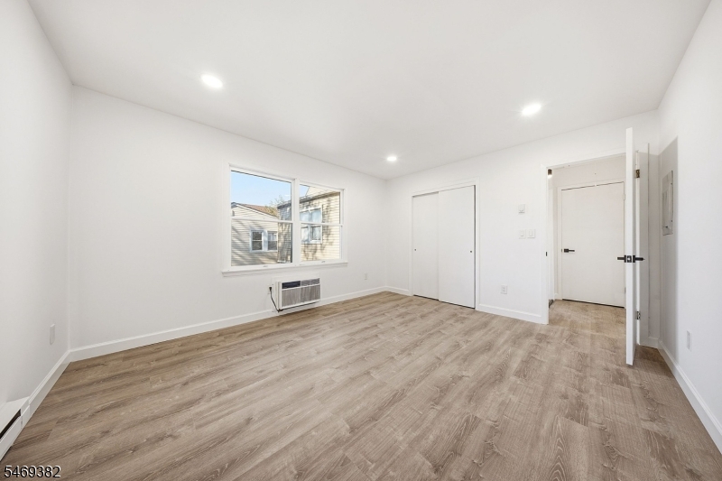 245 Edmund Avenue Paterson NJ 07502