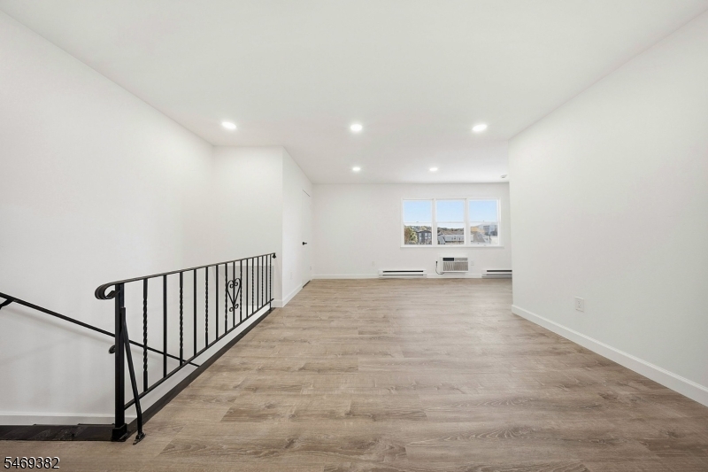245 Edmund Avenue Paterson NJ 07502