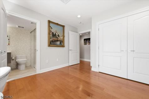 1201 Rio Vista Drive Mahwah NJ 07430