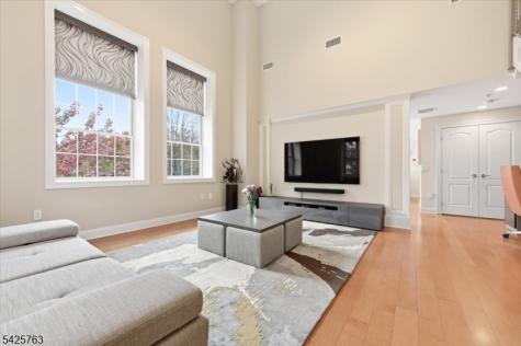 1201 Rio Vista Drive Mahwah NJ 07430