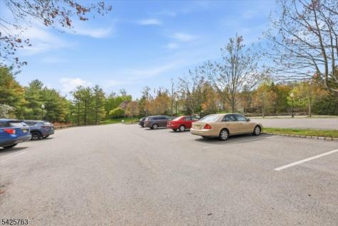 1201 Rio Vista Drive Mahwah NJ 07430