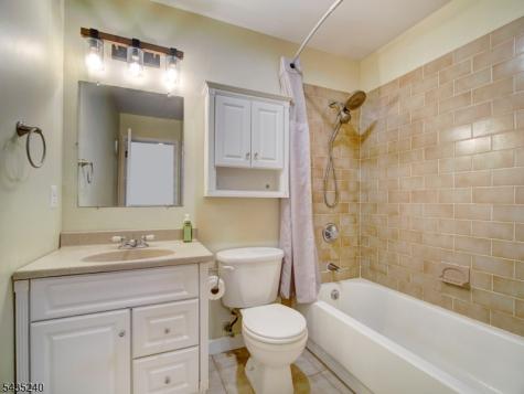 125 W End Avenue Newton NJ 07860