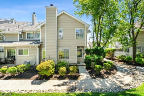 44 Morgan Court Bedminster NJ 07921