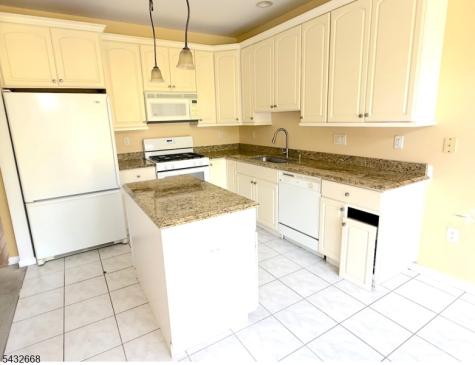 5 Magnolia Lane Cedar Grove NJ 07009