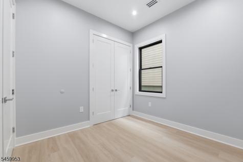 389 Virginia Avenue Jersey City NJ 07304