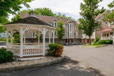 4 The Arbors New Providence NJ 07974