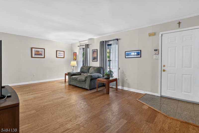 48 Kingswood Road Branchburg NJ 08876