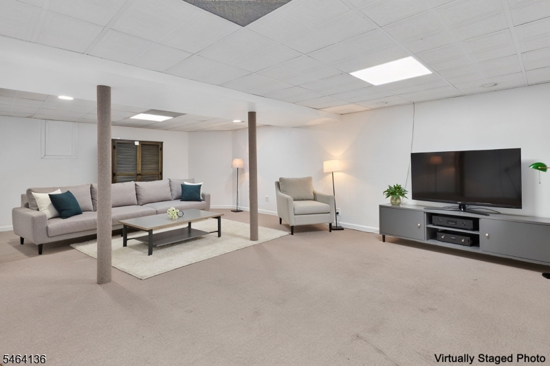 48 Kingswood Road Branchburg NJ 08876