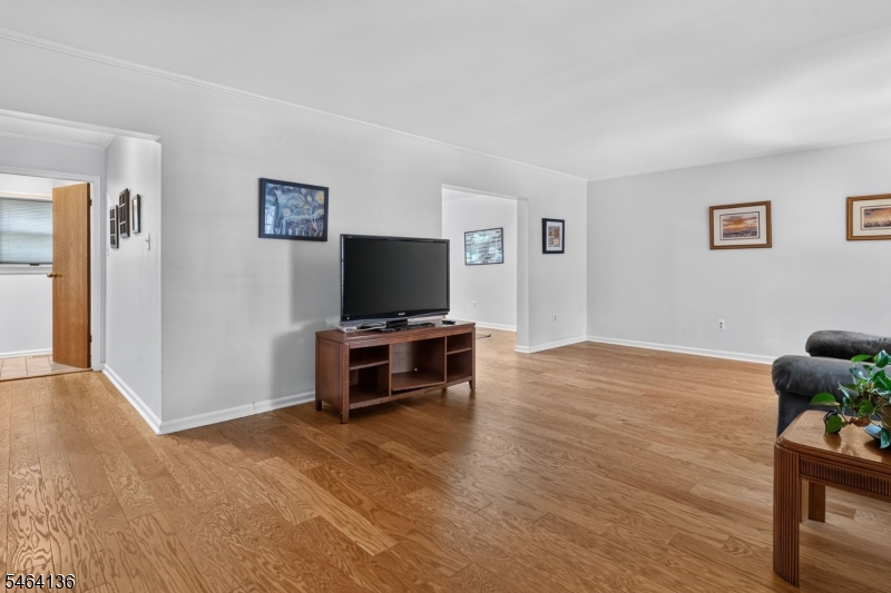 48 Kingswood Road Branchburg NJ 08876