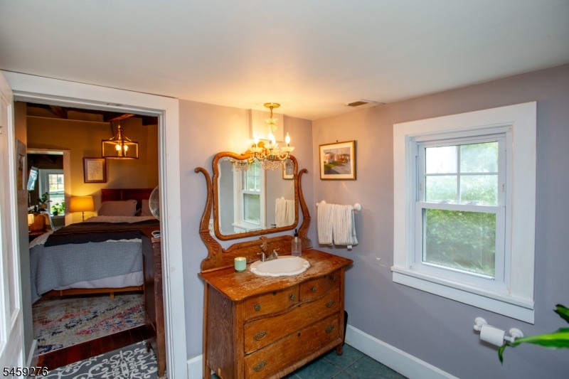 8 Canal Street Lambertville NJ 08530